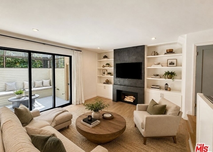 853 Larrabee Street - Photo 1