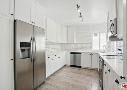 930 3rd Street - Photo 1