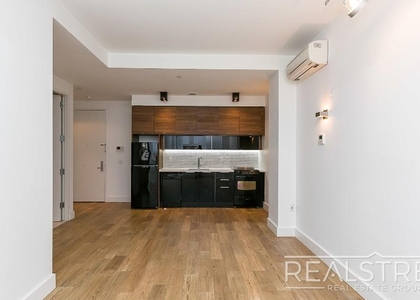 74 Maujer Street - Photo 1