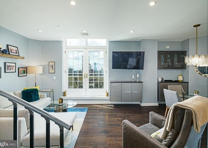 111 S 15th Street - Photo 1