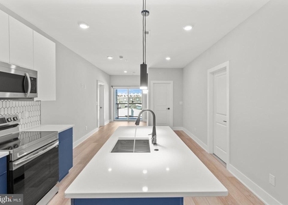 2626 Trenton Ave - Photo 1