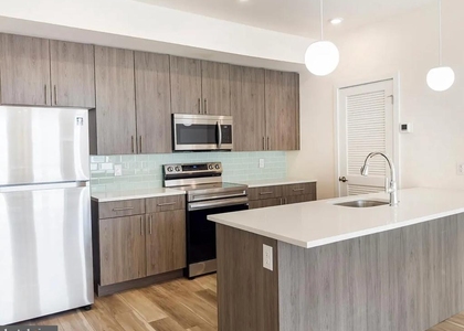 1600 Germantown Avenue - Photo 1