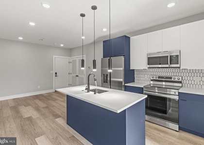2626 Trenton Ave - Photo 1