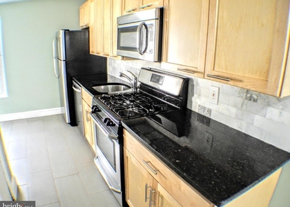 739 N 17th Street - Photo 1