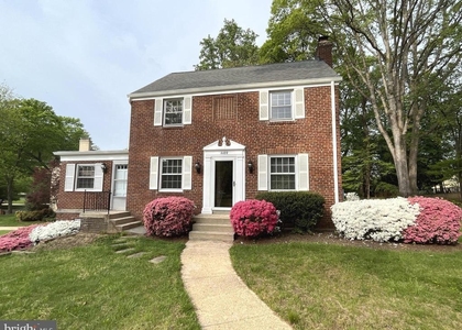 4408 Glenridge Street - Photo 1