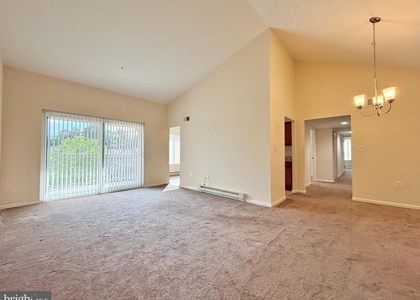 15210 Elkridge Way - Photo 1
