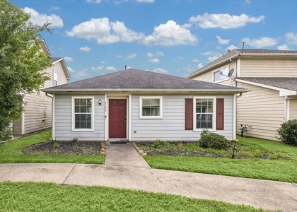 6106 Settlers Lake Circle E - Photo 1
