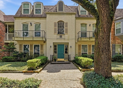 496 N Post Oak Lane - Photo 1