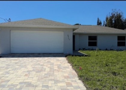 3211 43rd Street Sw - Photo 1