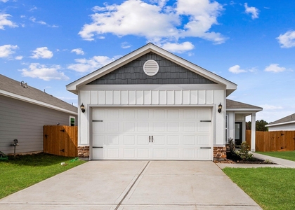 15865 Berry Hill Drive - Photo 1