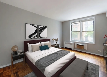 East 58 Street - Photo 1
