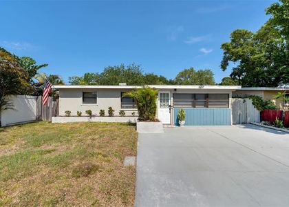 11919 102nd Street - Photo 1