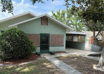 534 W Osceola Street - Photo 1