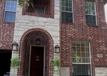 1625 Roma Lane - Photo 1