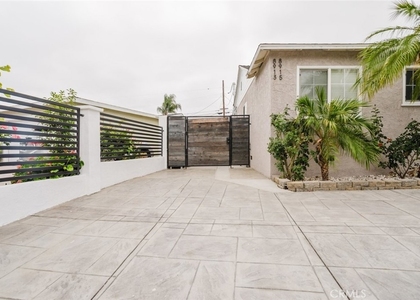 8915 Wakefield Avenue - Photo 1
