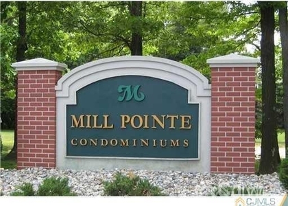 204 College Drive - Photo 1