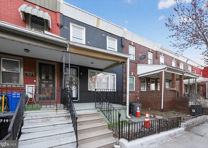 2710 S Fairhill Street - Photo 1