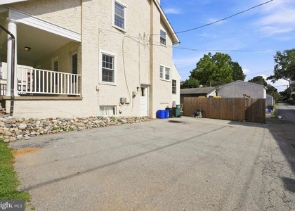 316 W Market Street - Photo 1
