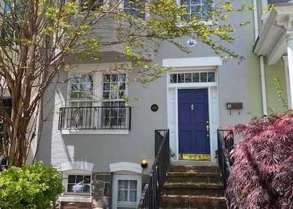 1650 33rd Street Nw - Photo 1