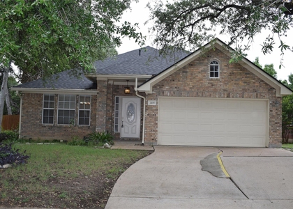 2418 Willow Way - Photo 1