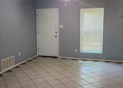 822 Sahara Ave - Photo 1