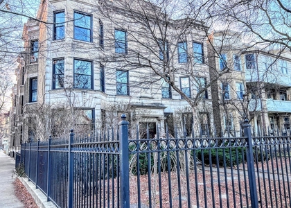 3216 W Altgeld Street - Photo 1