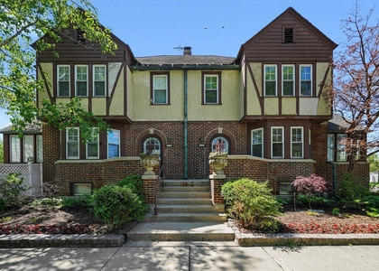6948 35 Street - Photo 1