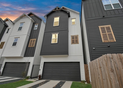 2015 Cochran Street - Photo 1