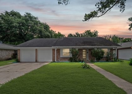10935 Silkwood Drive - Photo 1