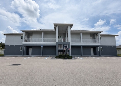 1625 Sw 1st Avenue - Photo 1