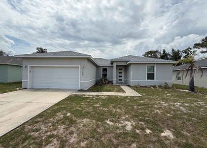 105 Zinnia Lane W - Photo 1