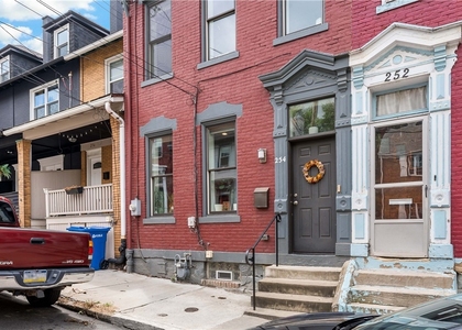 254 38th - Photo 1