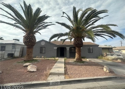 2125 Elm Avenue - Photo 1