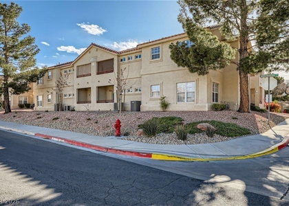 520 Arrowhead Trail - Photo 1