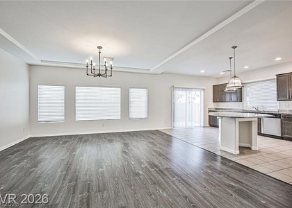 6532 Foley Estate Avenue - Photo 1