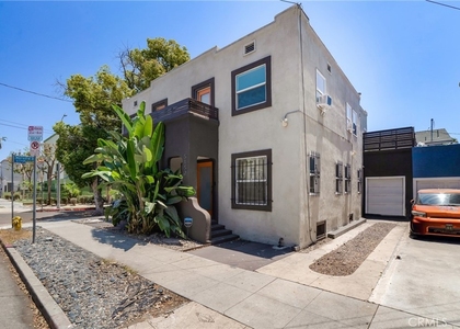 5152 Romaine Street - Photo 1