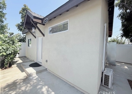 5646 Andasol Avenue - Photo 1