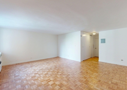 East 79th Street - Photo 1