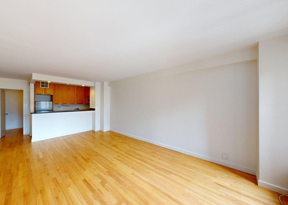 Fourth Avenue - Photo 1