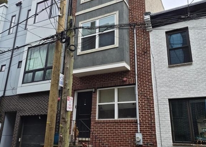 2544 Montrose Street - Photo 1