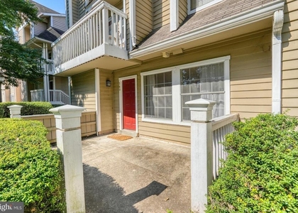 5800 Inman Park - Photo 1