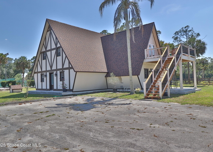 2440 Brandywine Lane - Photo 1