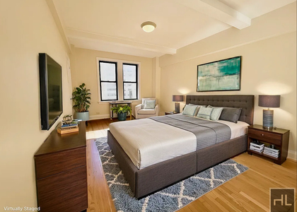 East 68 Street - Photo 1