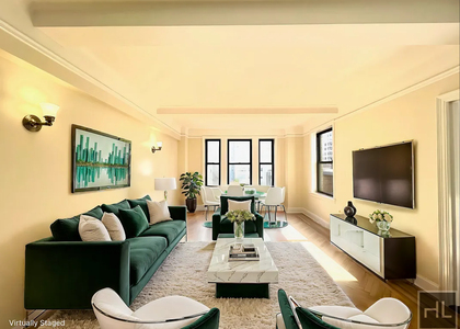 East 68 Street - Photo 1