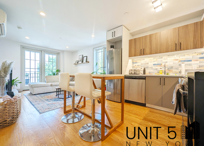 319 Graham Avenue - Photo 1