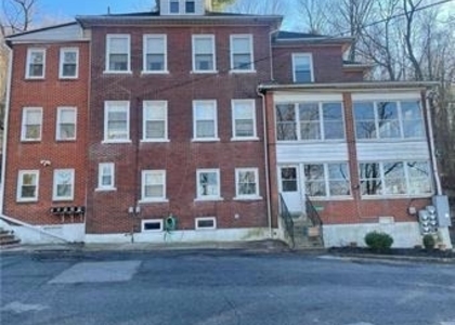 901 Hayes Street - Photo 1