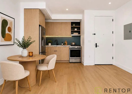 624 Metropolitan Avenue - Photo 1
