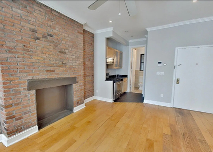 436 West 52nd Street - Photo 1