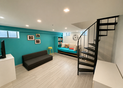 323 Woodbine Street - Photo 1