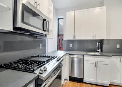 West 45th Street - Photo 1